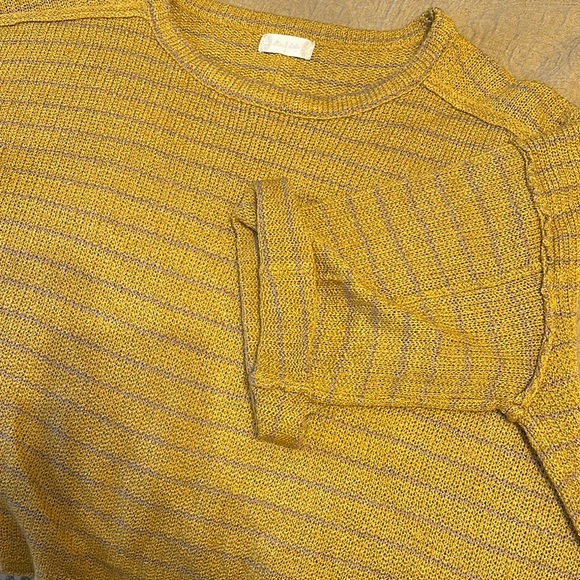 Altar'd State Shirt - Picture 3 of 4